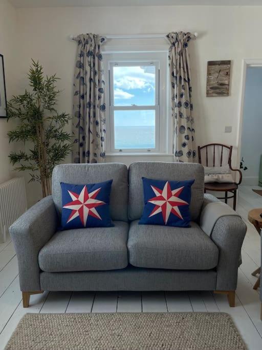 Top Deck - Fresh, Stylish Seaside Apartment Ventnor Eksteriør bilde